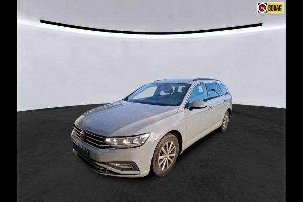 Volkswagen Passat Variant 2.0 TDI Business * Camera * Digitale teller klok * Stoelverwarming * Navigatie *