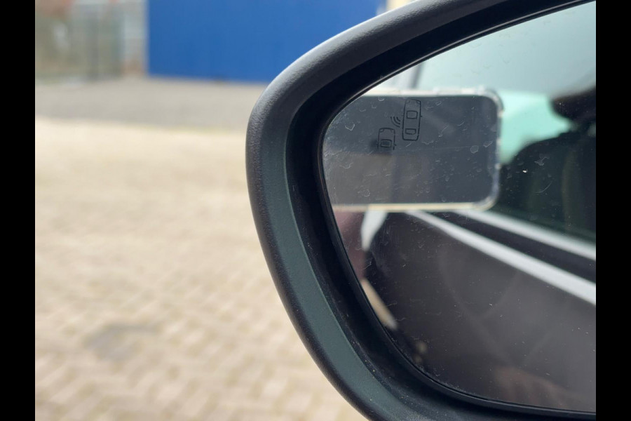 Opel Crossland X 1.2 Turbo Innovation 360° Camera,Afn.Trekhaak,Navi,110pk,Navi,6 Bak,Rijstrooksensor,BSD,Clima,Cruise,Lm velgen,Apk tot 02-2028