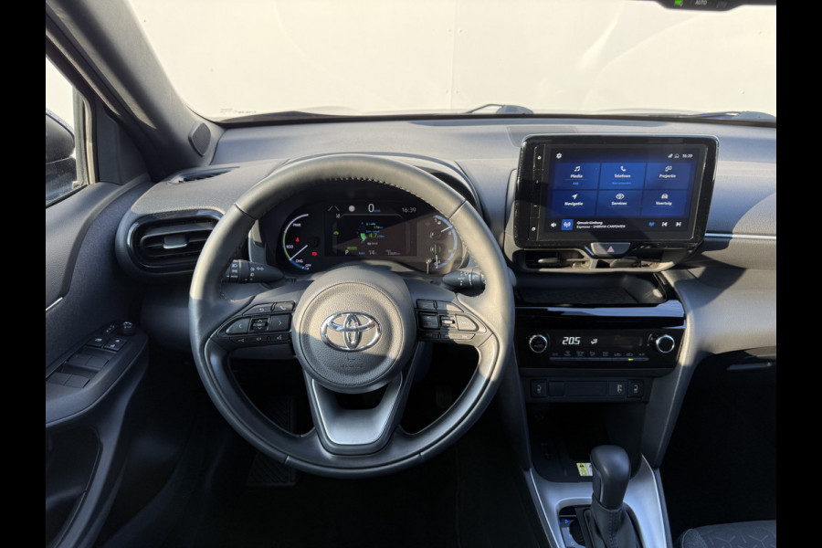 Toyota Yaris Cross 1.5 Hybrid Team D | Elek. Achterklep | CarPlay | Camera | Keyless | 17 inch