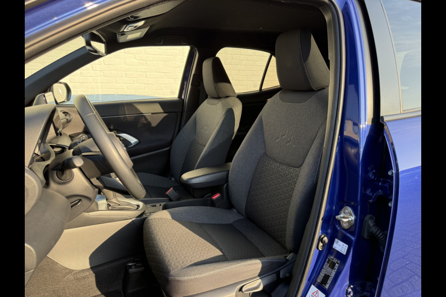 Toyota Yaris Cross 1.5 Hybrid Team D | Elek. Achterklep | CarPlay | Camera | Keyless | 17 inch