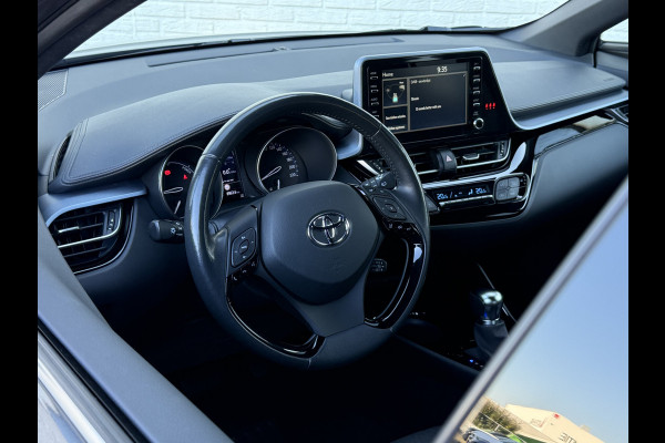 Toyota C-HR 1.8 Hybrid Team D | CarPlay | ACC | Camera | Keyless | 18 inch