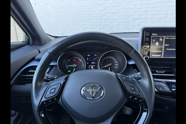 Toyota C-HR 1.8 Hybrid Team D | CarPlay | ACC | Camera | Keyless | 18 inch