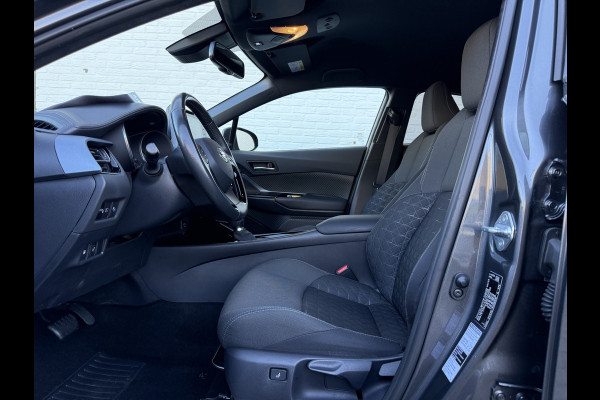 Toyota C-HR 1.8 Hybrid Team D | CarPlay | ACC | Camera | Keyless | 18 inch