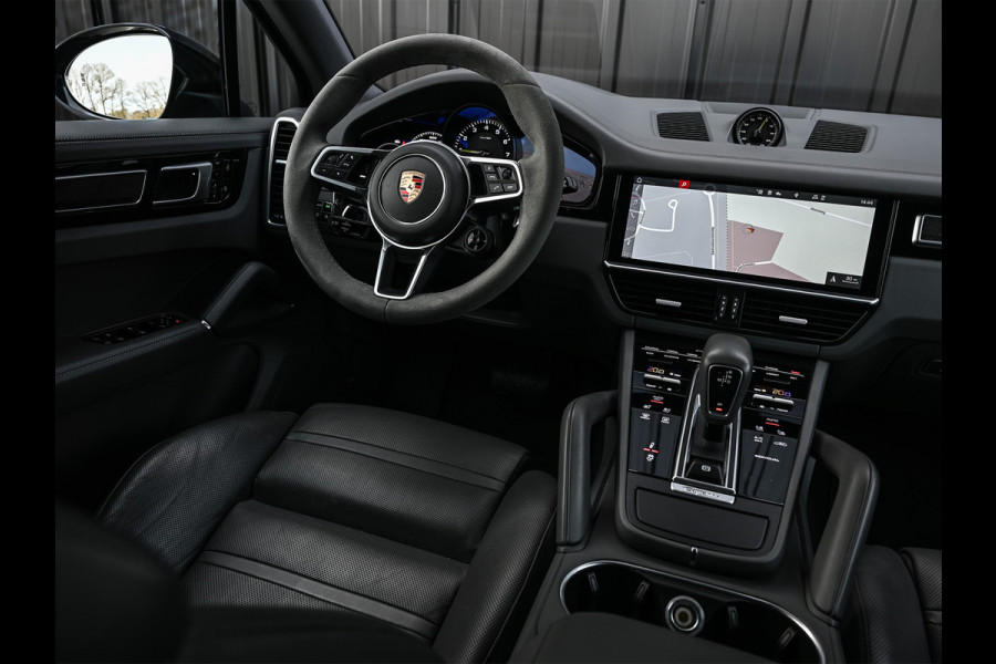 Porsche Cayenne 3.0 E-Hybrid 463PK Sport Design | Panoramadak | Sport-Chrono | Bose Surround System | 18-wegs + memory | Head-Up | Soft Close