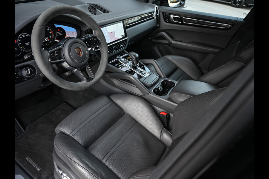 Porsche Cayenne 3.0 E-Hybrid 463PK Sport Design | Panoramadak | Sport-Chrono | Bose Surround System | 18-wegs + memory | Head-Up | Soft Close
