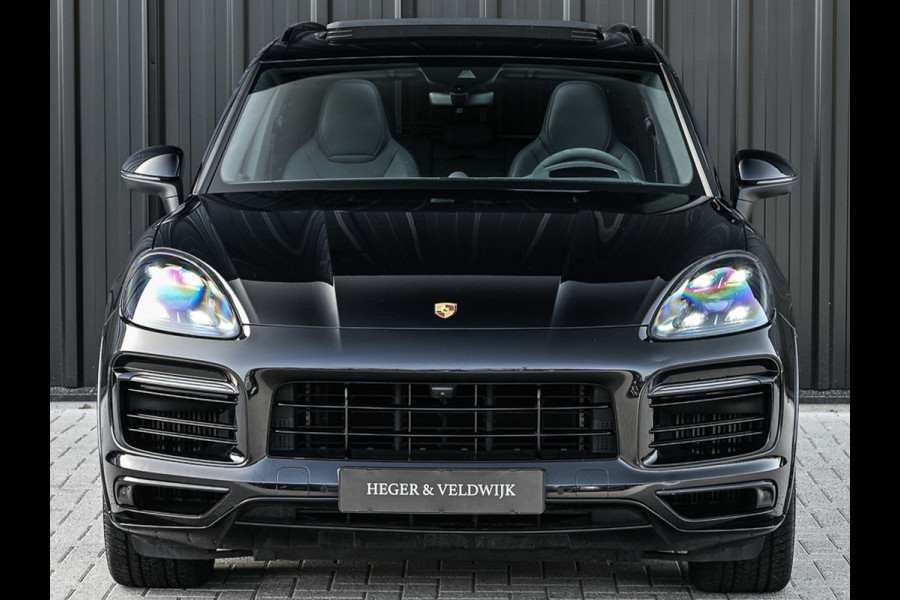 Porsche Cayenne 3.0 E-Hybrid 463PK Sport Design | Panoramadak | Sport-Chrono | Bose Surround System | 18-wegs + memory | Head-Up | Soft Close