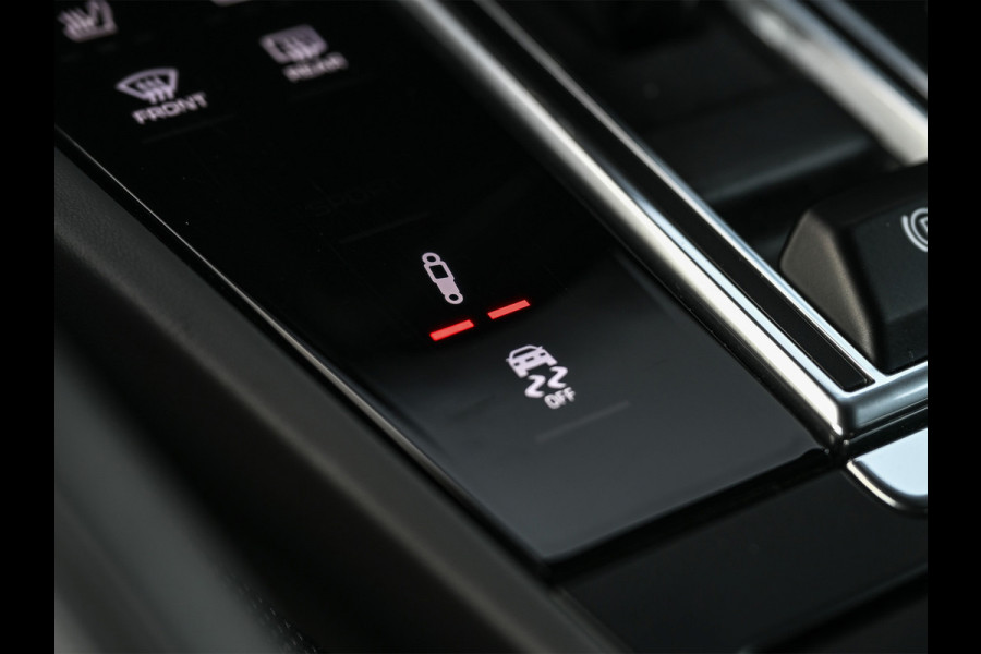 Porsche Cayenne 3.0 E-Hybrid 463PK Sport Design | Panoramadak | Sport-Chrono | Bose Surround System | 18-wegs + memory | Head-Up | Soft Close