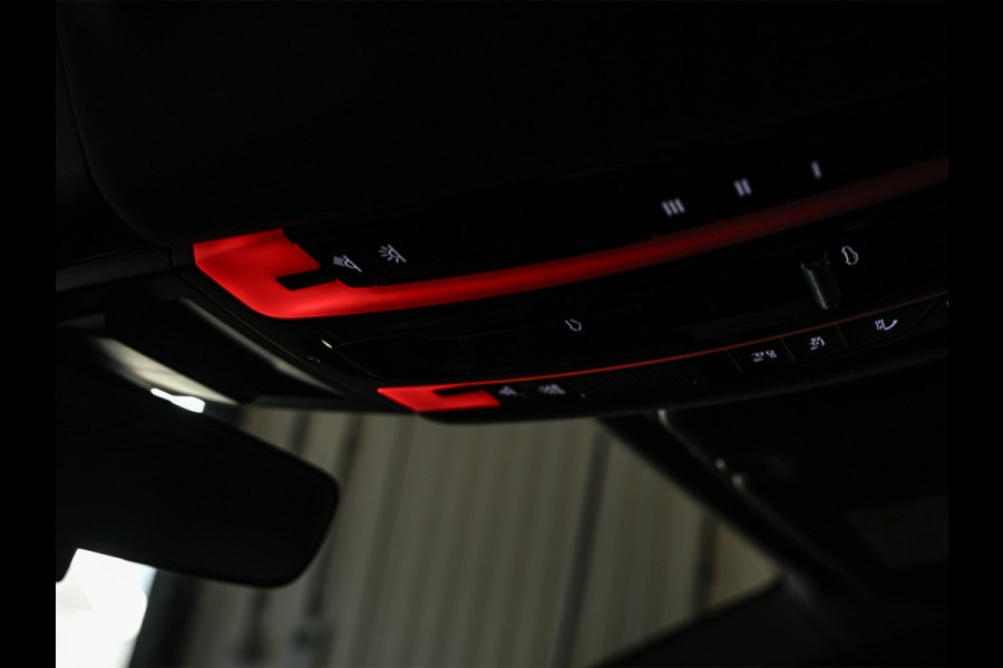 Porsche Cayenne 3.0 E-Hybrid 463PK Sport Design | Panoramadak | Sport-Chrono | Bose Surround System | 18-wegs + memory | Head-Up | Soft Close