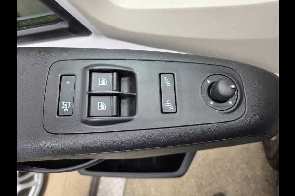 Peugeot Boxer 2.2 BlueHDI 140Pk L4H2 Airco Navi PDC Cruise control Achteruitrijcamera