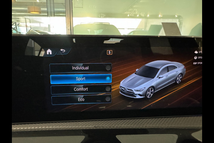 Mercedes-Benz CLA-Klasse 200 Premium+ Pano|Keyles|NAP|CLA45s