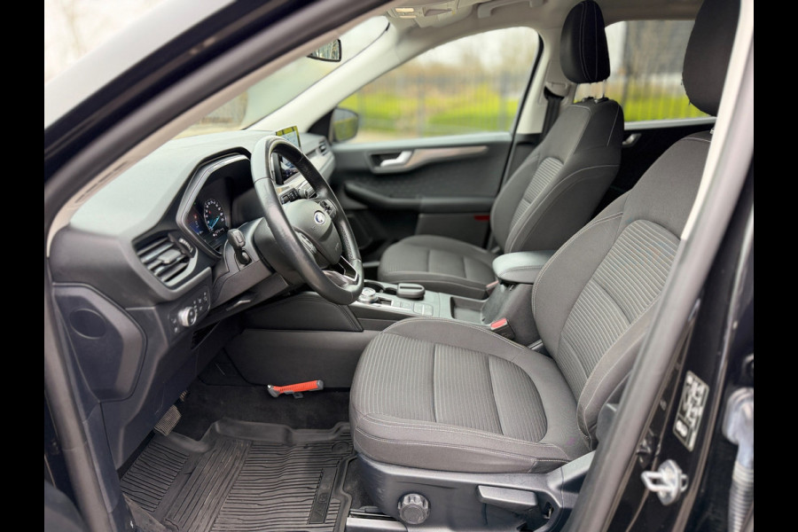 Ford Kuga 2.5 PHEV PLUG IN HYBRIDE TITANIUM CAMERA NAVI LED/XENON TREKHAAK