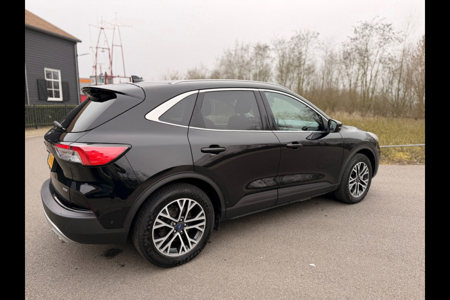 Ford Kuga 2.5 PHEV PLUG IN HYBRIDE TITANIUM CAMERA NAVI LED/XENON TREKHAAK