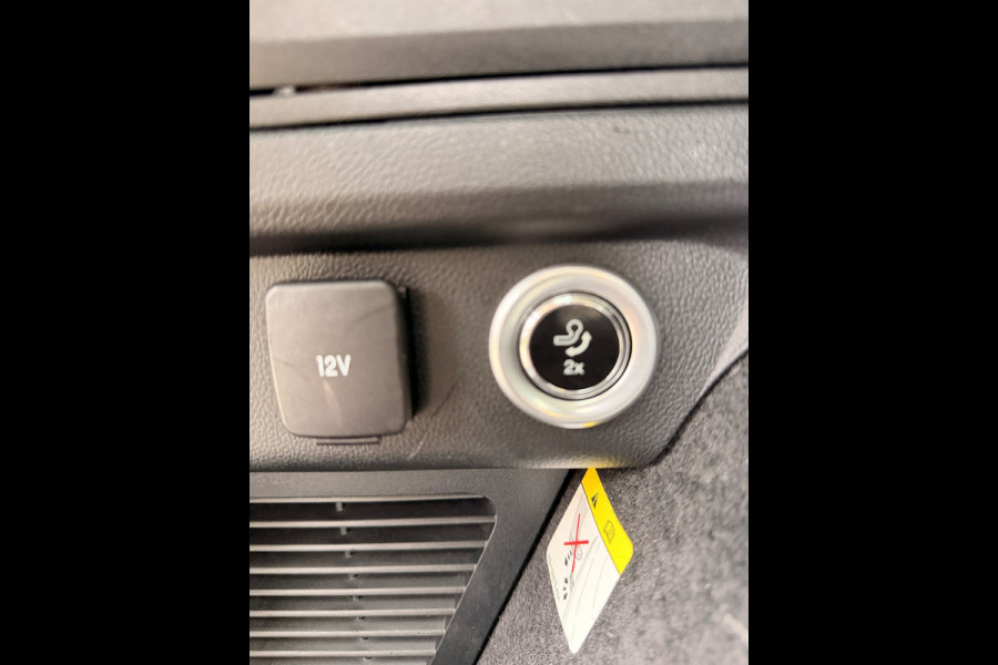 Ford Kuga 2.5 PHEV PLUG IN HYBRIDE TITANIUM CAMERA NAVI LED/XENON TREKHAAK