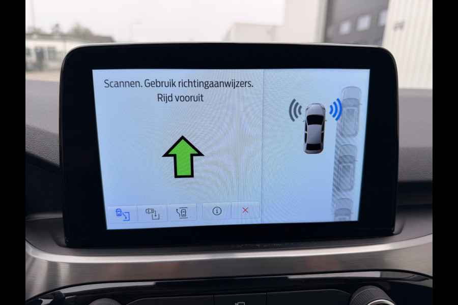 Ford Kuga 2.5 PHEV PLUG IN HYBRIDE TITANIUM CAMERA NAVI LED/XENON TREKHAAK