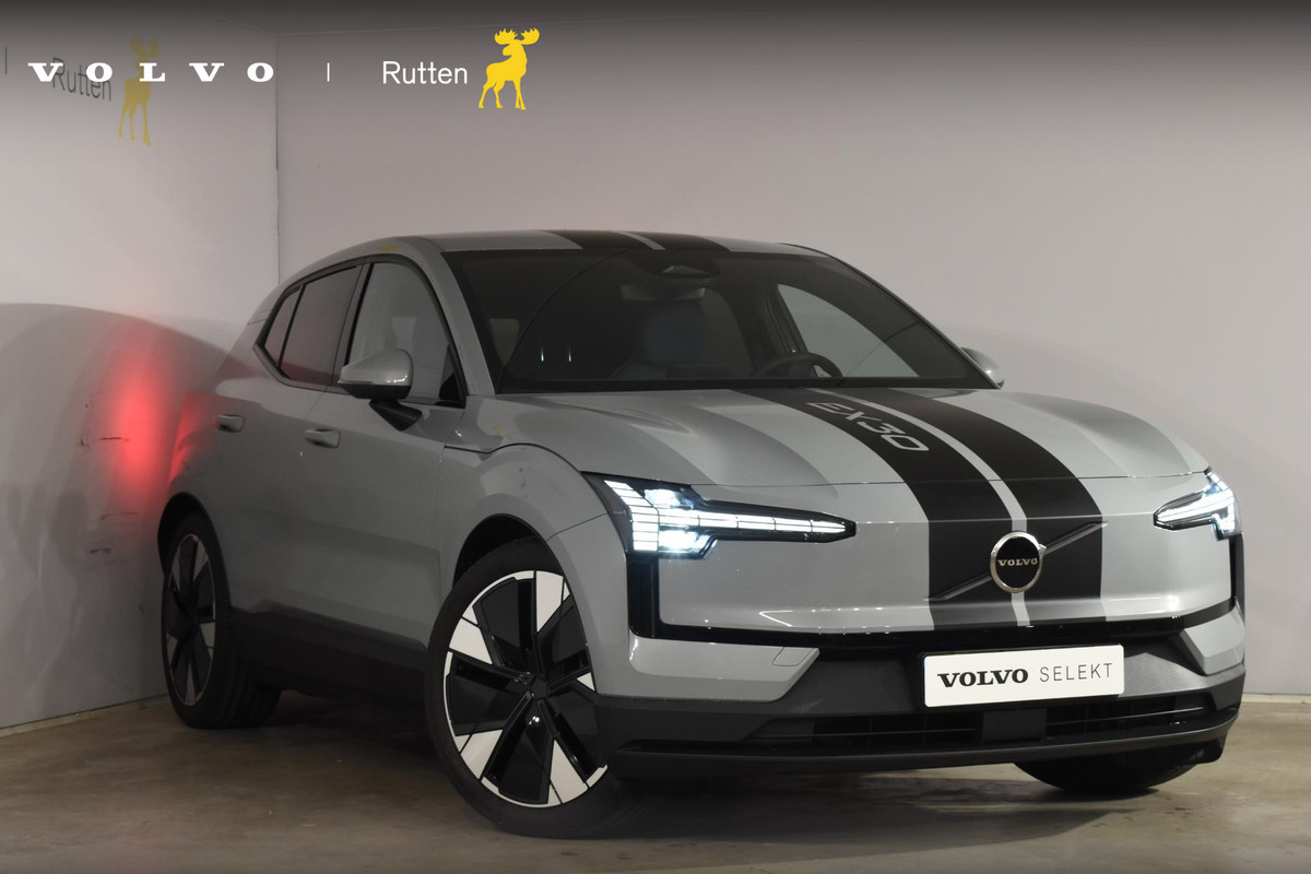 Volvo EX30 272PK Single Motor Extended Range Core / Heico verlagingsset / 20" velgen / Adaptieve Cruise Control / Climate Pack / Extra getint glas / Dodehoek Detectie / Parkeersensoren / Achteruitrijcamera