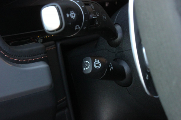 Mercedes-Benz G-Klasse 63 / BURMESTER / INCL. BTW / PANO-DAK / G-MANUFAKTUR / STOELMASSAGE / FULL / DISTRONIC / TREKHAAK / 360 CAM