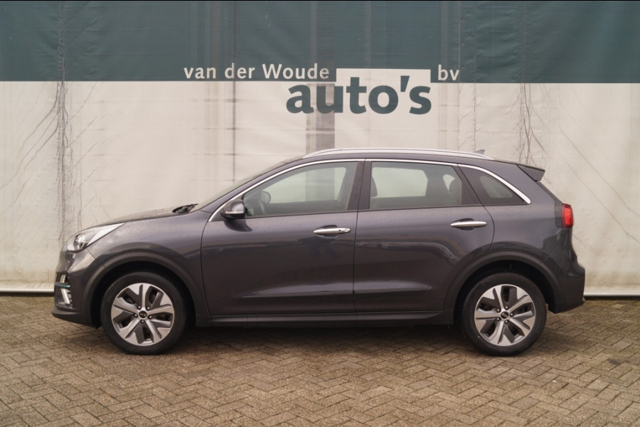 Kia e-Niro ExecutiveLine 64kWh -LEER-S.DAK-NAVI-ECC-CAM-