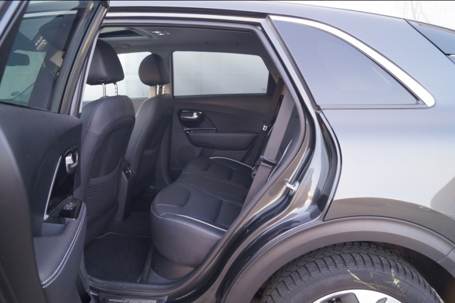 Kia e-Niro ExecutiveLine 64kWh -LEER-S.DAK-NAVI-ECC-CAM-