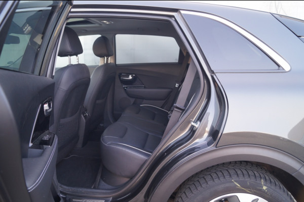 Kia e-Niro ExecutiveLine 64kWh -LEER-S.DAK-NAVI-ECC-CAM-