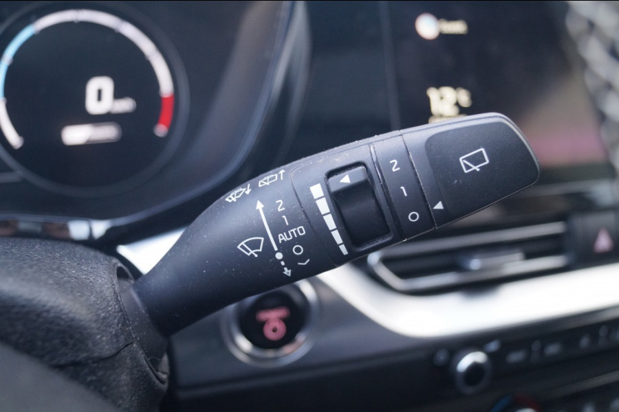 Kia e-Niro ExecutiveLine 64kWh -LEER-S.DAK-NAVI-ECC-CAM-