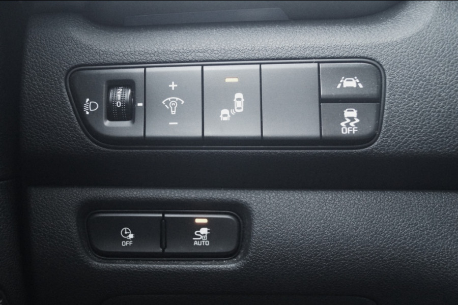 Kia e-Niro ExecutiveLine 64kWh -LEER-S.DAK-NAVI-ECC-CAM-