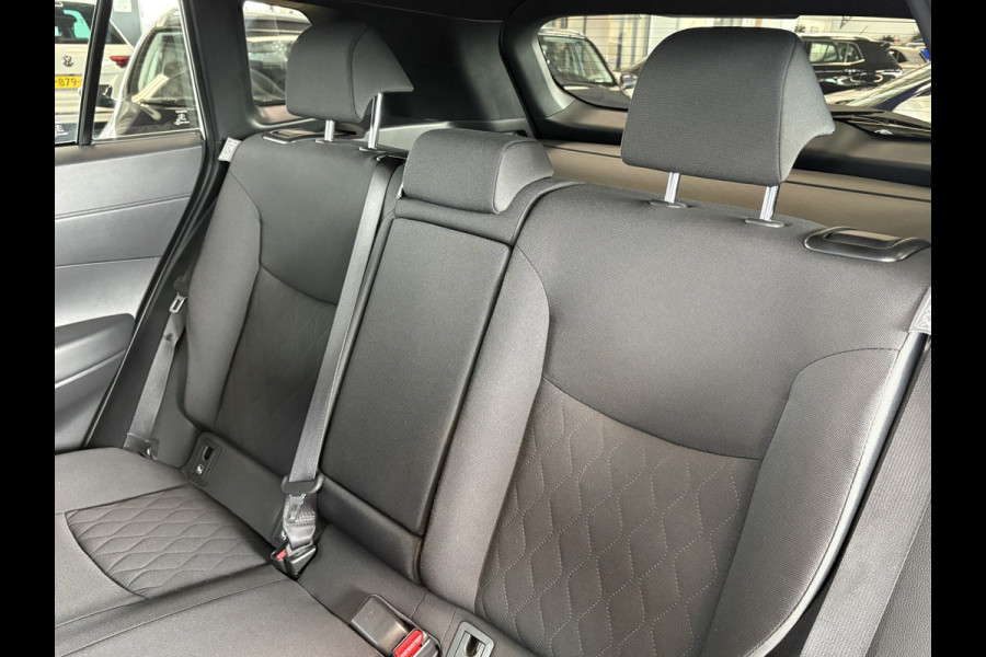 Toyota Corolla Cross 1.8 Hybrid 140 Style Plus KEYLESS/CAMERA/NAVI/DODEHOEK/WINTERPACK