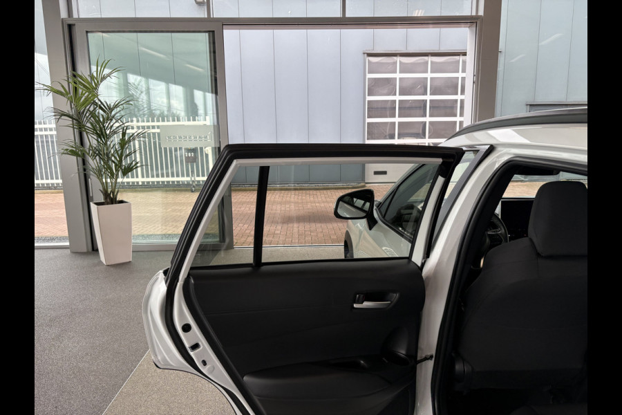 Toyota Corolla Cross 1.8 Hybrid 140 Style Plus KEYLESS/CAMERA/NAVI/DODEHOEK/WINTERPACK