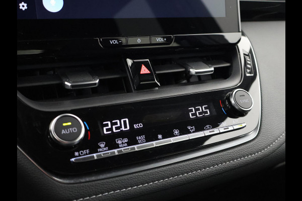 Toyota Corolla Touring Sports Hybrid 140 Active Bi-Tone | Stuur-& Stoelverwarming | Apple Carplay&AndroidAUTO | Adapt.Cruise control