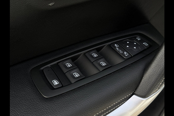 Renault Kadjar 1.3 TCe Intens BOSE / TREKHAAK / STOELVERW. / CARPLAY / CRUISE / CAMERA / PDC / 4-SEIZ B / 19 INCH / ECC / NAVI