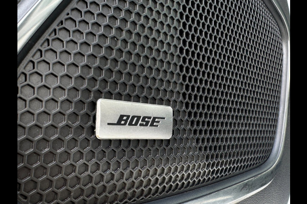 Renault Kadjar 1.3 TCe Intens BOSE / TREKHAAK / STOELVERW. / CARPLAY / CRUISE / CAMERA / PDC / 4-SEIZ B / 19 INCH / ECC / NAVI