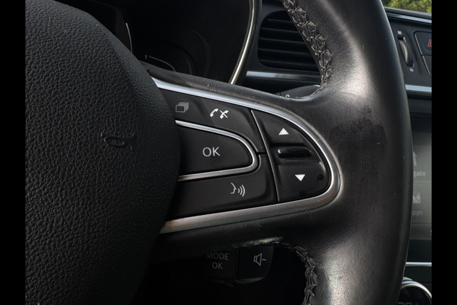 Renault Kadjar 1.3 TCe Intens BOSE / TREKHAAK / STOELVERW. / CARPLAY / CRUISE / CAMERA / PDC / 4-SEIZ B / 19 INCH / ECC / NAVI