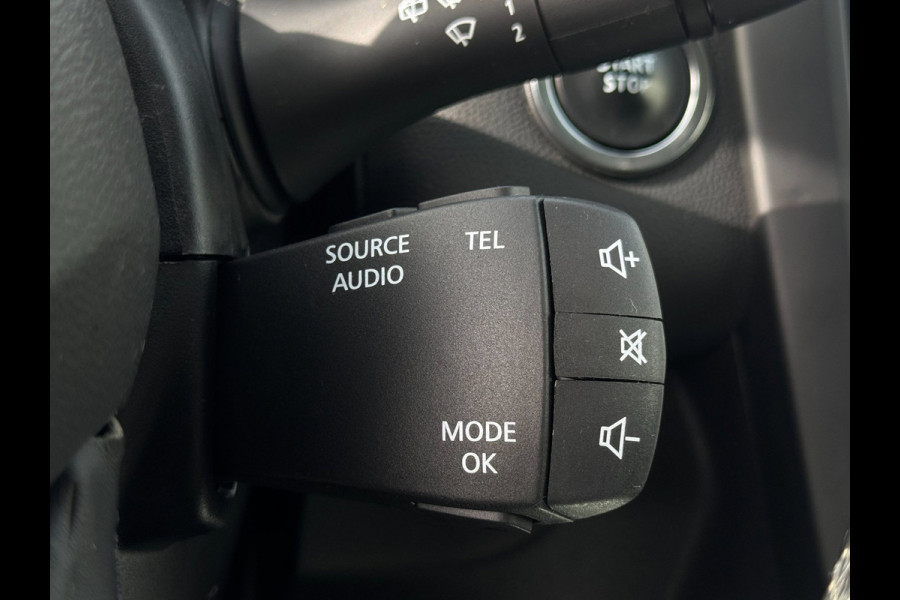 Renault Kadjar 1.3 TCe Intens BOSE / TREKHAAK / STOELVERW. / CARPLAY / CRUISE / CAMERA / PDC / 4-SEIZ B / 19 INCH / ECC / NAVI