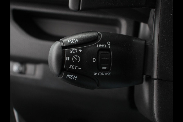 Opel Vivaro 2.0 CDTI Automaat 145 pk L3H1 Dubbele Cabine 6p Edition Navigatie Apple Carplay/Android Auto Airco Bluetooth Trekhaak Betimmering Cruise Control