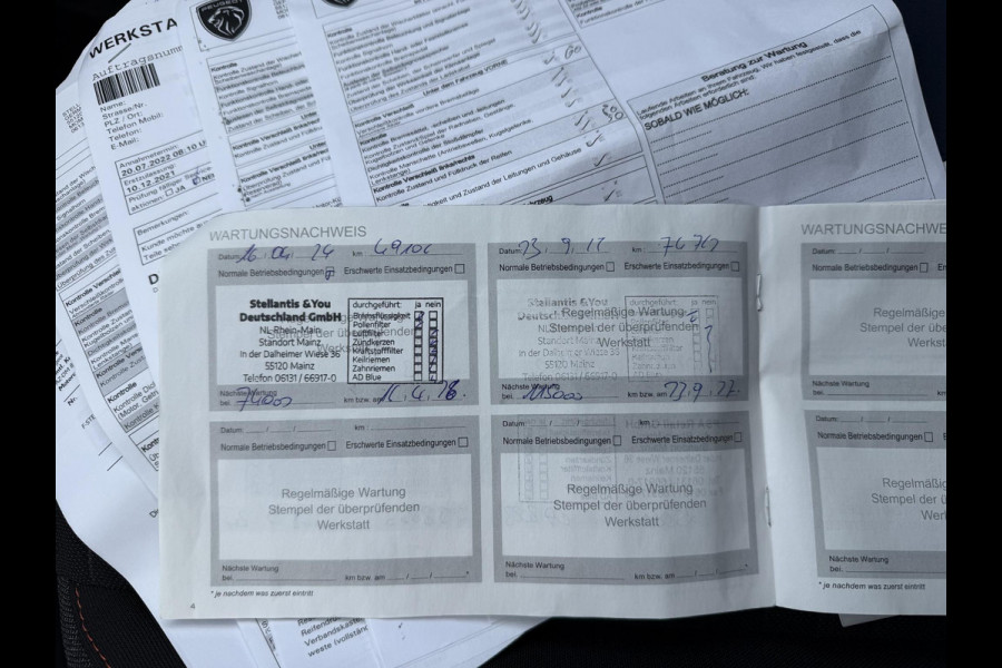 Peugeot e-208 EV Active Pack 50 kWh SOH 89% | 3 FASE LADER | WARMTEPOMP | STOELVERWARMING | PEUGEOT DEALER ONDERHOUDEN | ALL SEASON BANDEN | NAVI BY APPLE CARPLAY | RIJKLAAR GELEVERD MET 12 MND BOVAG GARANTIE