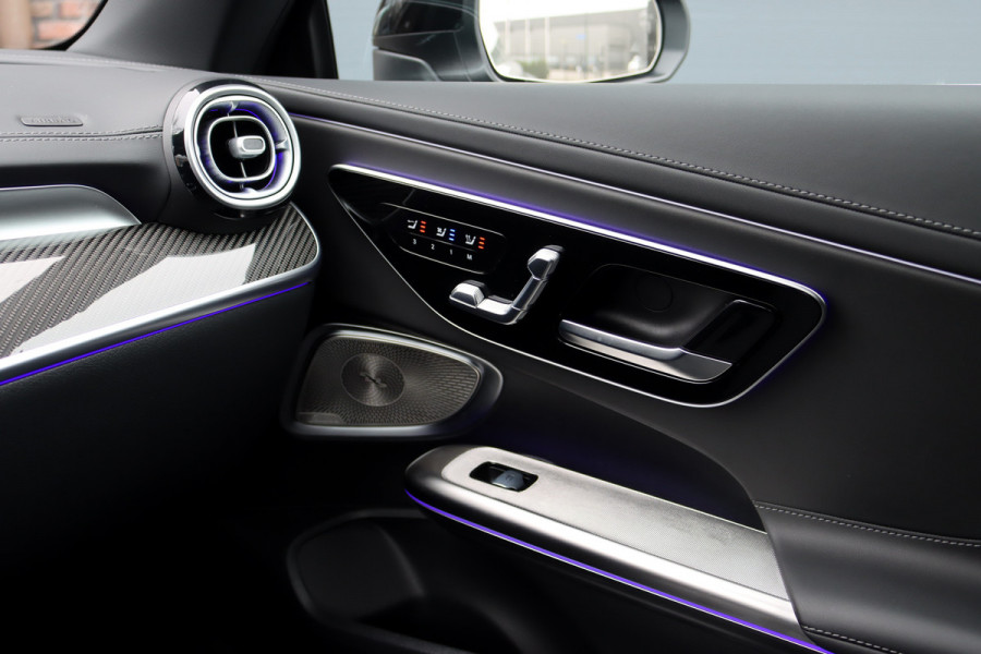 Mercedes-Benz CLE Cabriolet AMG 53 4MATIC+ Premium+ | Carbon | AMG Drivers Package | Distronic+ | Contourstoelen | Standkachel | Stoelventilatie | HUD | Performance-stoelen | Airscarf | Trekhaak | Verwarmd Stuurwiel |