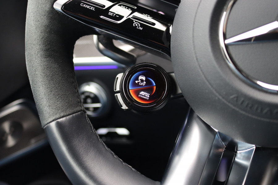 Mercedes-Benz CLE Cabriolet AMG 53 4MATIC+ Premium+ | Carbon | AMG Drivers Package | Distronic+ | Contourstoelen | Standkachel | Stoelventilatie | HUD | Performance-stoelen | Airscarf | Trekhaak | Verwarmd Stuurwiel |