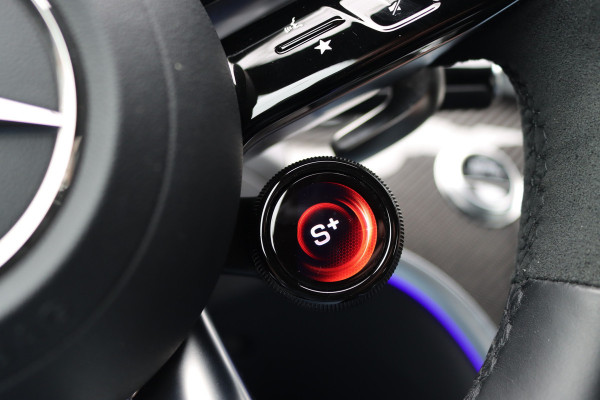 Mercedes-Benz CLE Cabriolet AMG 53 4MATIC+ Premium+ | Carbon | AMG Drivers Package | Distronic+ | Contourstoelen | Standkachel | Stoelventilatie | HUD | Performance-stoelen | Airscarf | Trekhaak | Verwarmd Stuurwiel |