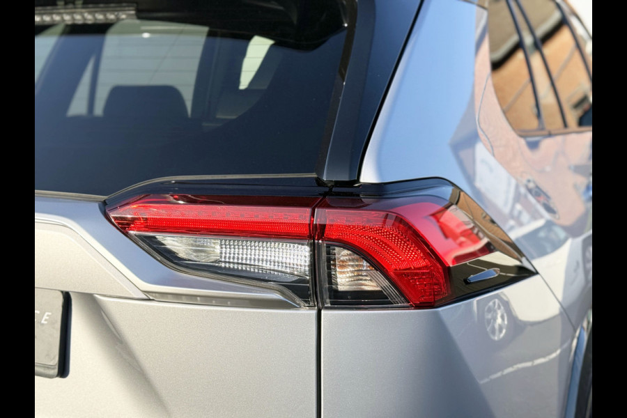 Toyota RAV4 2.5 Hybrid AWD Bi-Tone | Trekhaak | Pano | JBL | Keyless | 360* Camera
