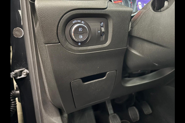Opel Grandland X 1.2 Turbo Business Executive Panoramadak Navigatie Apple Carplay/Android Auto Camera Parkeersensoren Cruise Control Full Led Stoel- en stuurverwarming Half leder Lichtmetalen velgen Climate Control Getinte ramen