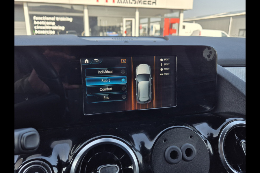 Mercedes-Benz B-Klasse 200d Automaat Camera Leder Dealer Onderhouden