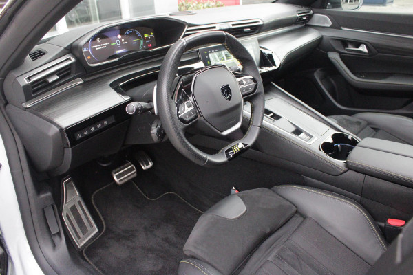 Peugeot 508 SW PSE 1.6 HYbrid 360PK AWD | PANORAMISCH SCHUIF/KANTELDAK | FOCAL® PREMIUM AUDIOSYSTEEM MET 10 SPEAKERS | MATRIX KOPLAMPEN | SFEERVERLICHTING | 360 HD PARKEERCAMERA'S | VERWARMDE VOORRUITRAND | DRAADLOOS APPLECARPLAY/ANDROID AUTO | NAVIGATIE | ADAPTIEVE CRUISE CONTROL | SPORT HIGH PERFORMANCE ONDERSTEL | ACTIVE SUSPENSION CONTROL | ANTIDIEFSTAL PACK (ALARM) | NIGHT VISION | 20" LICHTMETALEN ''EXXAR'' VELGEN | VERWARMBARE AGR SPORTSTOELEN MET MASSAGEFUNCTIE | BEKLEDING ''NAPPA LEDER''/ALCANTARA/3D STOF PSE | ELEKTRISCH BEDIENBARE ACHTERKLEP | PEUGEOT SPORT REMKLAUWEN I