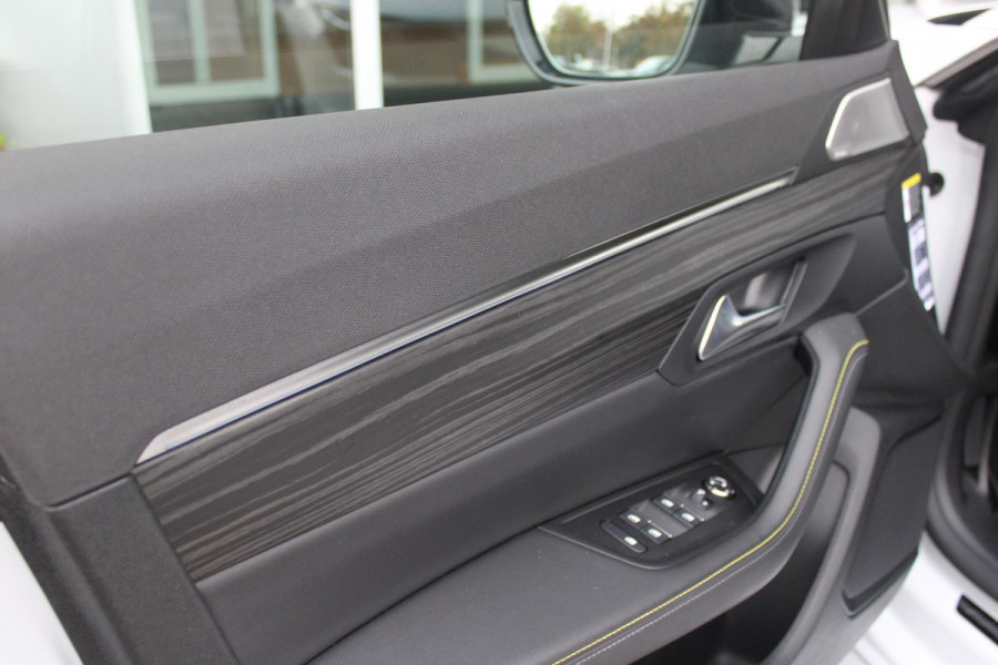 Peugeot 508 SW PSE 1.6 HYbrid 360PK AWD | PANORAMISCH SCHUIF/KANTELDAK | FOCAL® PREMIUM AUDIOSYSTEEM MET 10 SPEAKERS | MATRIX KOPLAMPEN | SFEERVERLICHTING | 360 HD PARKEERCAMERA'S | VERWARMDE VOORRUITRAND | DRAADLOOS APPLECARPLAY/ANDROID AUTO | NAVIGATIE | ADAPTIEVE CRUISE CONTROL | SPORT HIGH PERFORMANCE ONDERSTEL | ACTIVE SUSPENSION CONTROL | ANTIDIEFSTAL PACK (ALARM) | NIGHT VISION | 20" LICHTMETALEN ''EXXAR'' VELGEN | VERWARMBARE AGR SPORTSTOELEN MET MASSAGEFUNCTIE | BEKLEDING ''NAPPA LEDER''/ALCANTARA/3D STOF PSE | ELEKTRISCH BEDIENBARE ACHTERKLEP | PEUGEOT SPORT REMKLAUWEN I