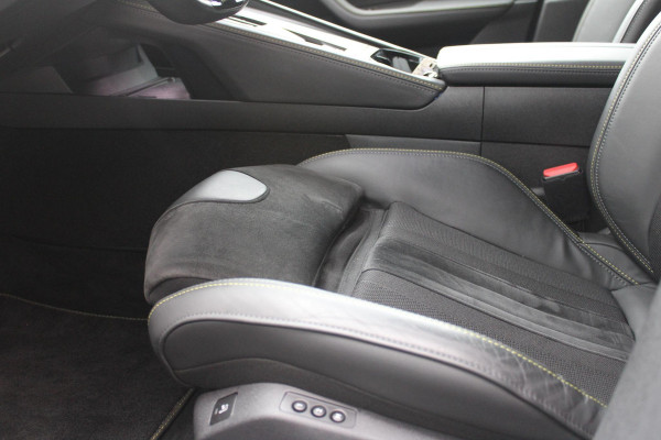 Peugeot 508 SW PSE 1.6 HYbrid 360PK AWD | PANORAMISCH SCHUIF/KANTELDAK | FOCAL® PREMIUM AUDIOSYSTEEM MET 10 SPEAKERS | MATRIX KOPLAMPEN | SFEERVERLICHTING | 360 HD PARKEERCAMERA'S | VERWARMDE VOORRUITRAND | DRAADLOOS APPLECARPLAY/ANDROID AUTO | NAVIGATIE | ADAPTIEVE CRUISE CONTROL | SPORT HIGH PERFORMANCE ONDERSTEL | ACTIVE SUSPENSION CONTROL | ANTIDIEFSTAL PACK (ALARM) | NIGHT VISION | 20" LICHTMETALEN ''EXXAR'' VELGEN | VERWARMBARE AGR SPORTSTOELEN MET MASSAGEFUNCTIE | BEKLEDING ''NAPPA LEDER''/ALCANTARA/3D STOF PSE | ELEKTRISCH BEDIENBARE ACHTERKLEP | PEUGEOT SPORT REMKLAUWEN I