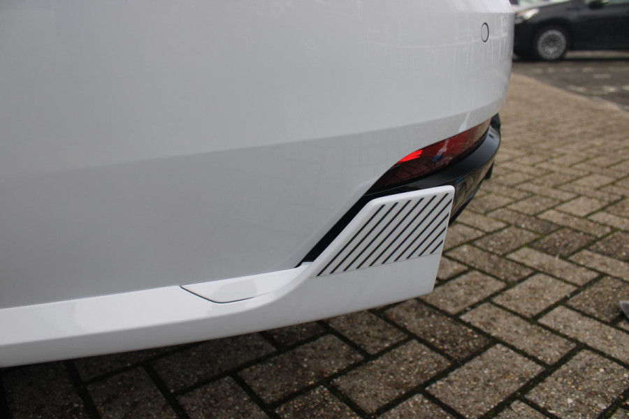 Peugeot 508 SW PSE 1.6 HYbrid 360PK AWD | PANORAMISCH SCHUIF/KANTELDAK | FOCAL® PREMIUM AUDIOSYSTEEM MET 10 SPEAKERS | MATRIX KOPLAMPEN | SFEERVERLICHTING | 360 HD PARKEERCAMERA'S | VERWARMDE VOORRUITRAND | DRAADLOOS APPLECARPLAY/ANDROID AUTO | NAVIGATIE | ADAPTIEVE CRUISE CONTROL | SPORT HIGH PERFORMANCE ONDERSTEL | ACTIVE SUSPENSION CONTROL | ANTIDIEFSTAL PACK (ALARM) | NIGHT VISION | 20" LICHTMETALEN ''EXXAR'' VELGEN | VERWARMBARE AGR SPORTSTOELEN MET MASSAGEFUNCTIE | BEKLEDING ''NAPPA LEDER''/ALCANTARA/3D STOF PSE | ELEKTRISCH BEDIENBARE ACHTERKLEP | PEUGEOT SPORT REMKLAUWEN I