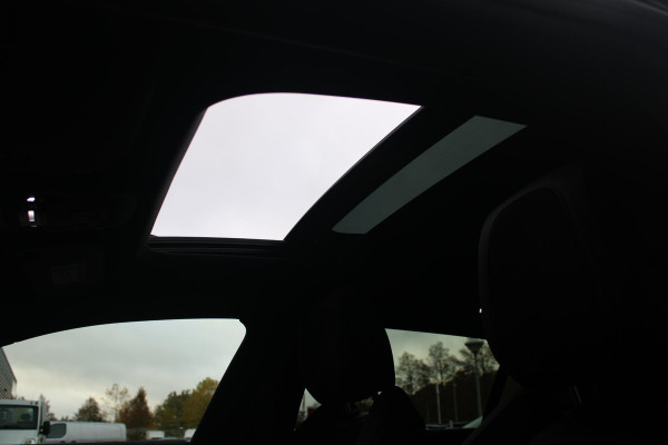 Peugeot 508 SW PSE 1.6 HYbrid 360PK AWD | PANORAMISCH SCHUIF/KANTELDAK | FOCAL® PREMIUM AUDIOSYSTEEM MET 10 SPEAKERS | MATRIX KOPLAMPEN | SFEERVERLICHTING | 360 HD PARKEERCAMERA'S | VERWARMDE VOORRUITRAND | DRAADLOOS APPLECARPLAY/ANDROID AUTO | NAVIGATIE | ADAPTIEVE CRUISE CONTROL | SPORT HIGH PERFORMANCE ONDERSTEL | ACTIVE SUSPENSION CONTROL | ANTIDIEFSTAL PACK (ALARM) | NIGHT VISION | 20" LICHTMETALEN ''EXXAR'' VELGEN | VERWARMBARE AGR SPORTSTOELEN MET MASSAGEFUNCTIE | BEKLEDING ''NAPPA LEDER''/ALCANTARA/3D STOF PSE | ELEKTRISCH BEDIENBARE ACHTERKLEP | PEUGEOT SPORT REMKLAUWEN I