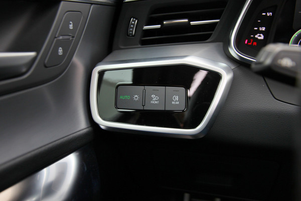 Audi A6 Avant 50 TFSI e quattro S edition | Pano | Head-up | ACC | Keyless | Camera