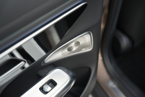 Mercedes-Benz E-Klasse All-Terrain 300 de 4MATIC All-Terrain Panoramadak Hyperscreen Adapt. Cruise Burmester HeadUp Luchtvering Trekhaak All Terrain