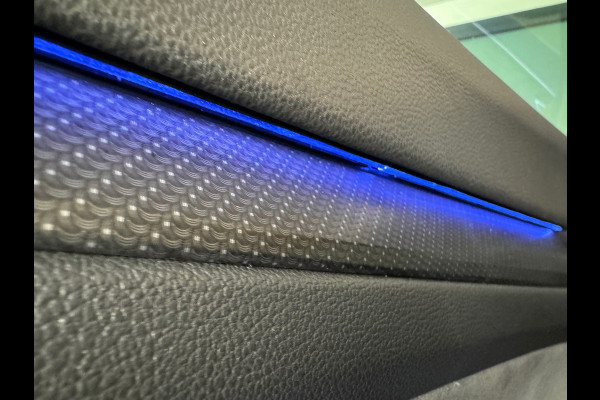 Volkswagen Golf 2.0 TSI R 4Motion Pano|Sfeer|Camera|CarPlay