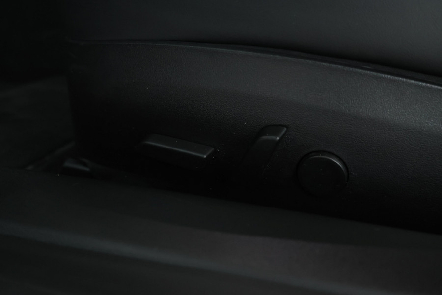 Tesla Model 3 Long Range AWD 75 kWh Navigatie, Climate,