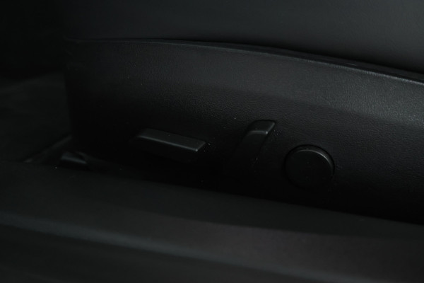 Tesla Model 3 Long Range AWD 75 kWh Navigatie, Climate,